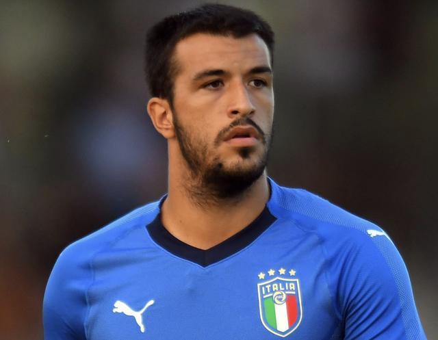 展示出了强 展示出了强