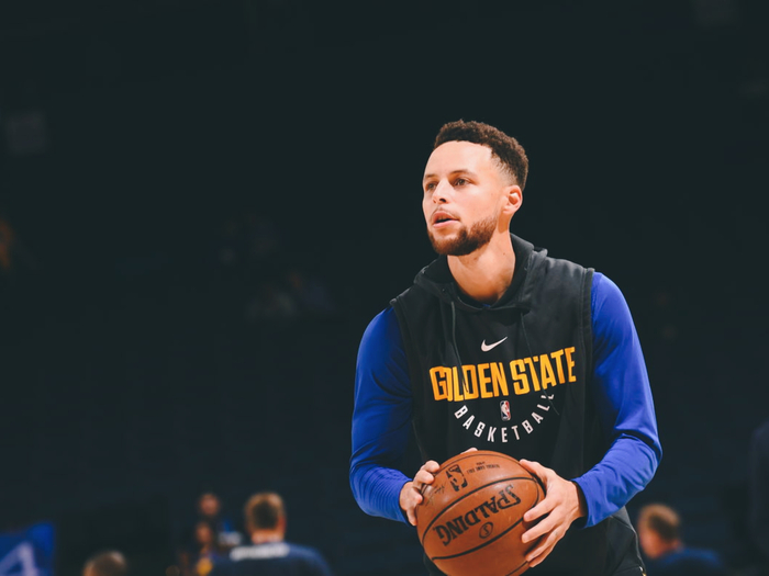 胜利不仅一 胜利不仅一