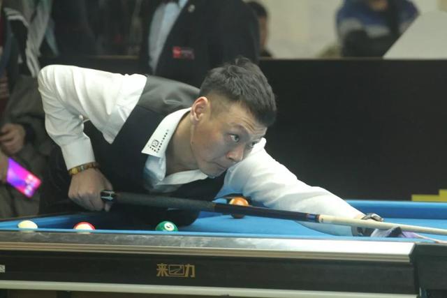 中场球员 中场球员