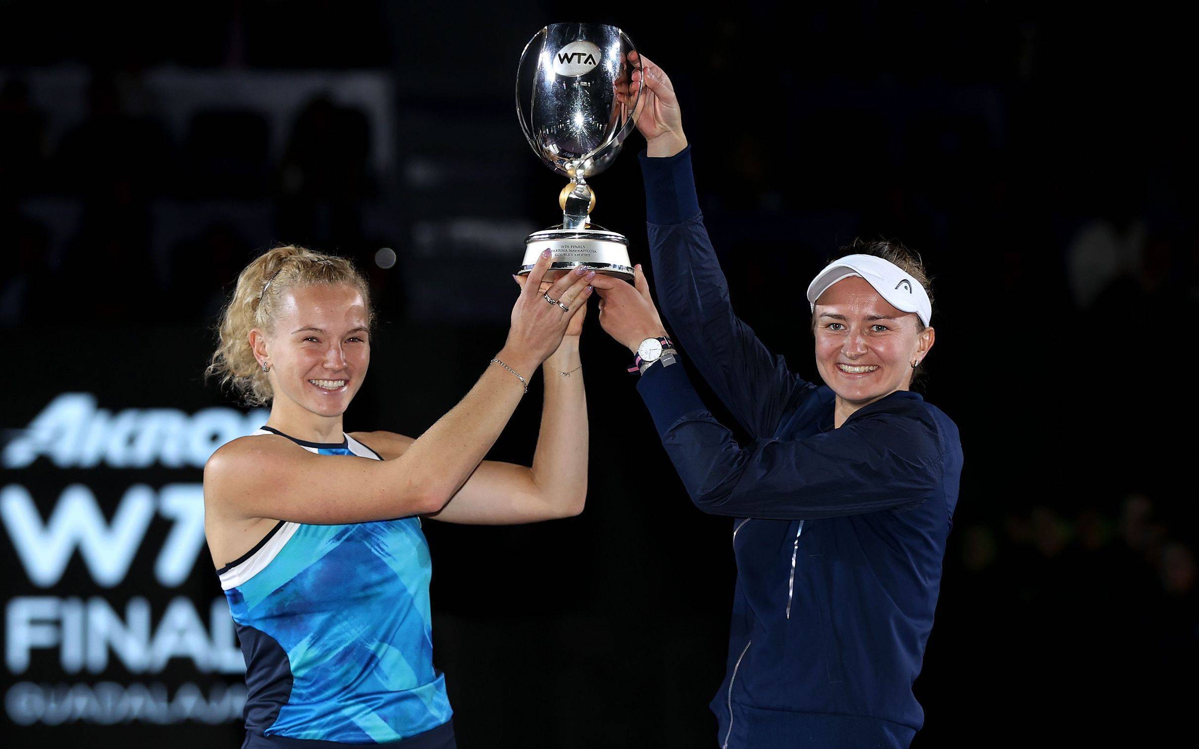 也在国际舞 也在国际舞