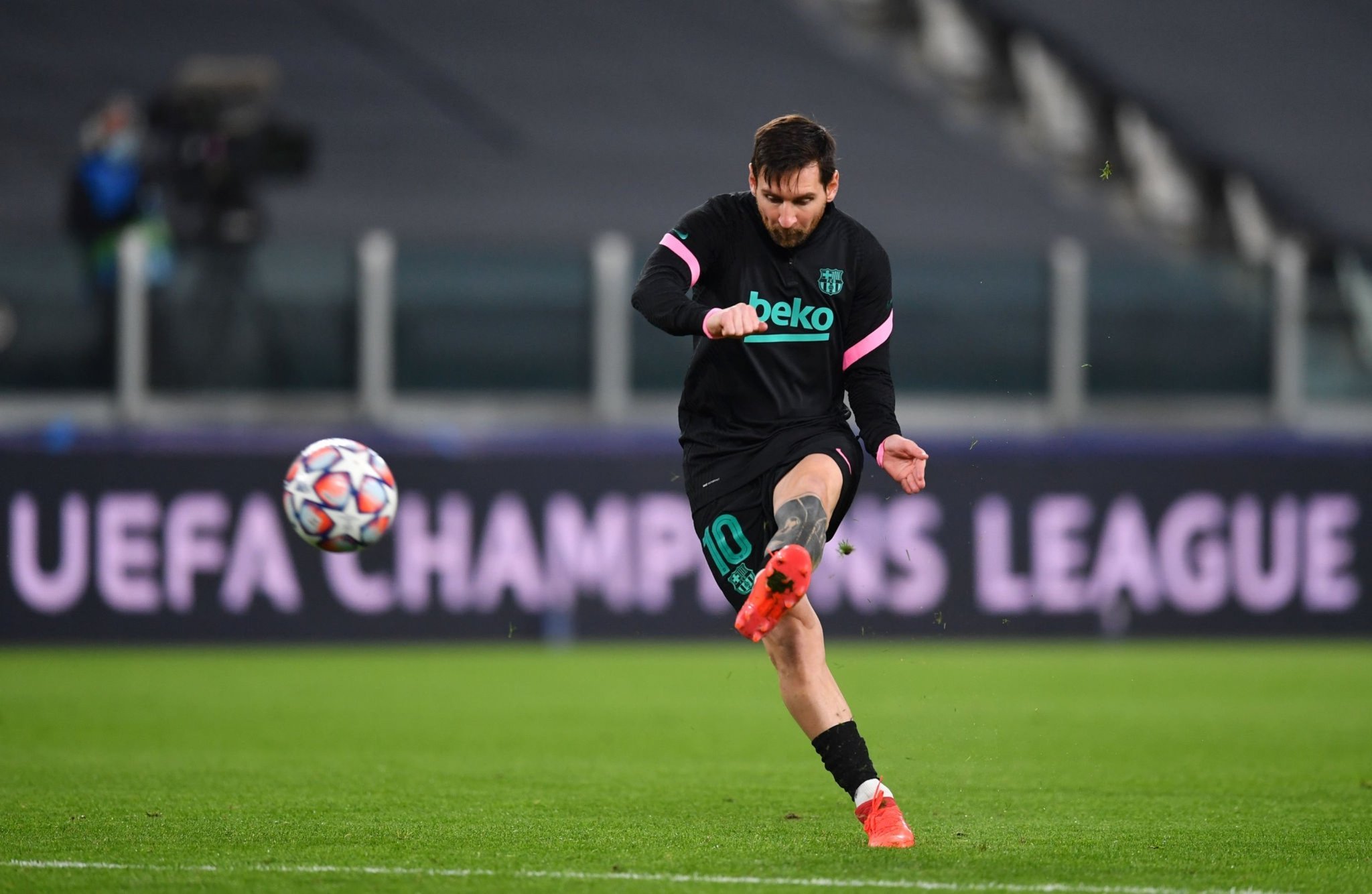 他曾在一场 他曾在一场